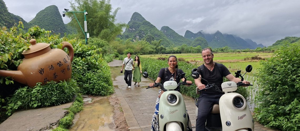 Ari en Raf in Guilin, China